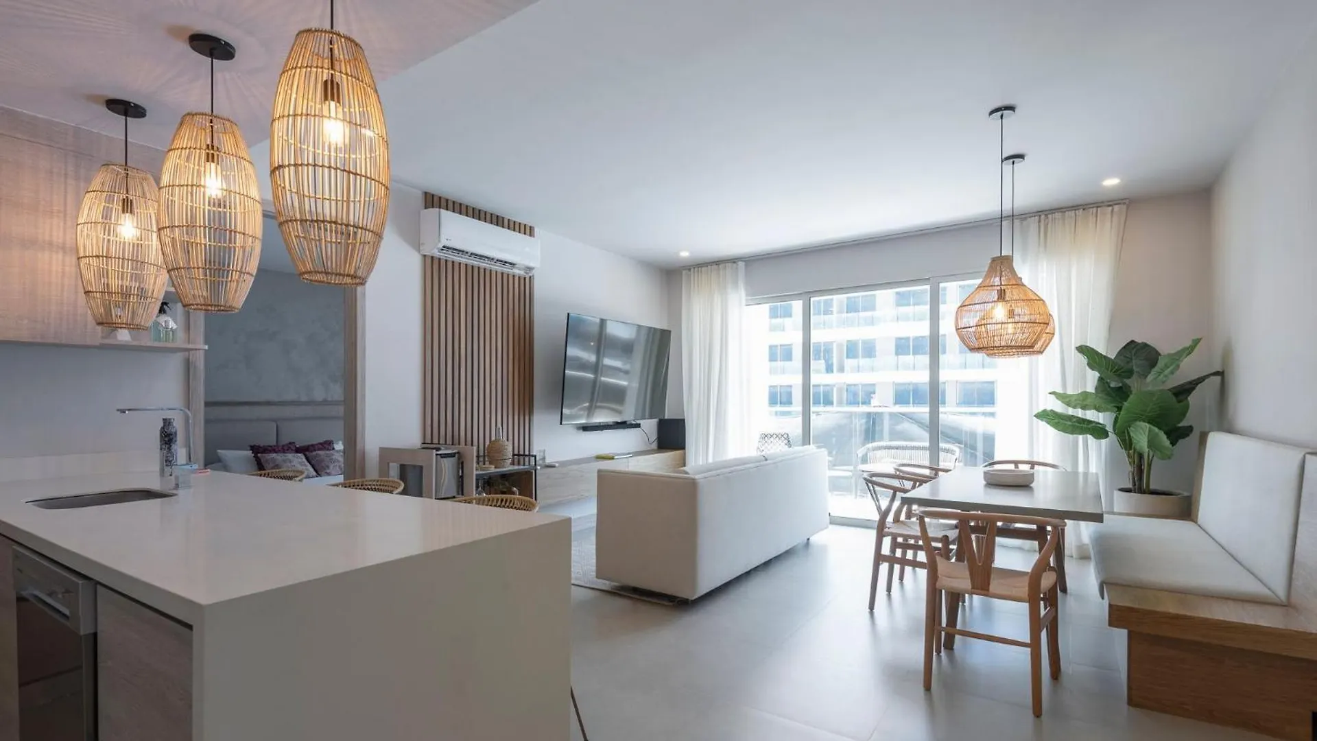 Armonia Luxe Condo Experience Cartagena